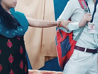 Lovemaking के बारे में बता दो थोड़ा सा नहीं तो में तुम्हारी चूत ले लूंगा हिंदी आवाज में